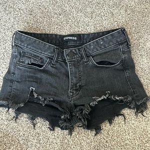 Express low waisted jean shorts